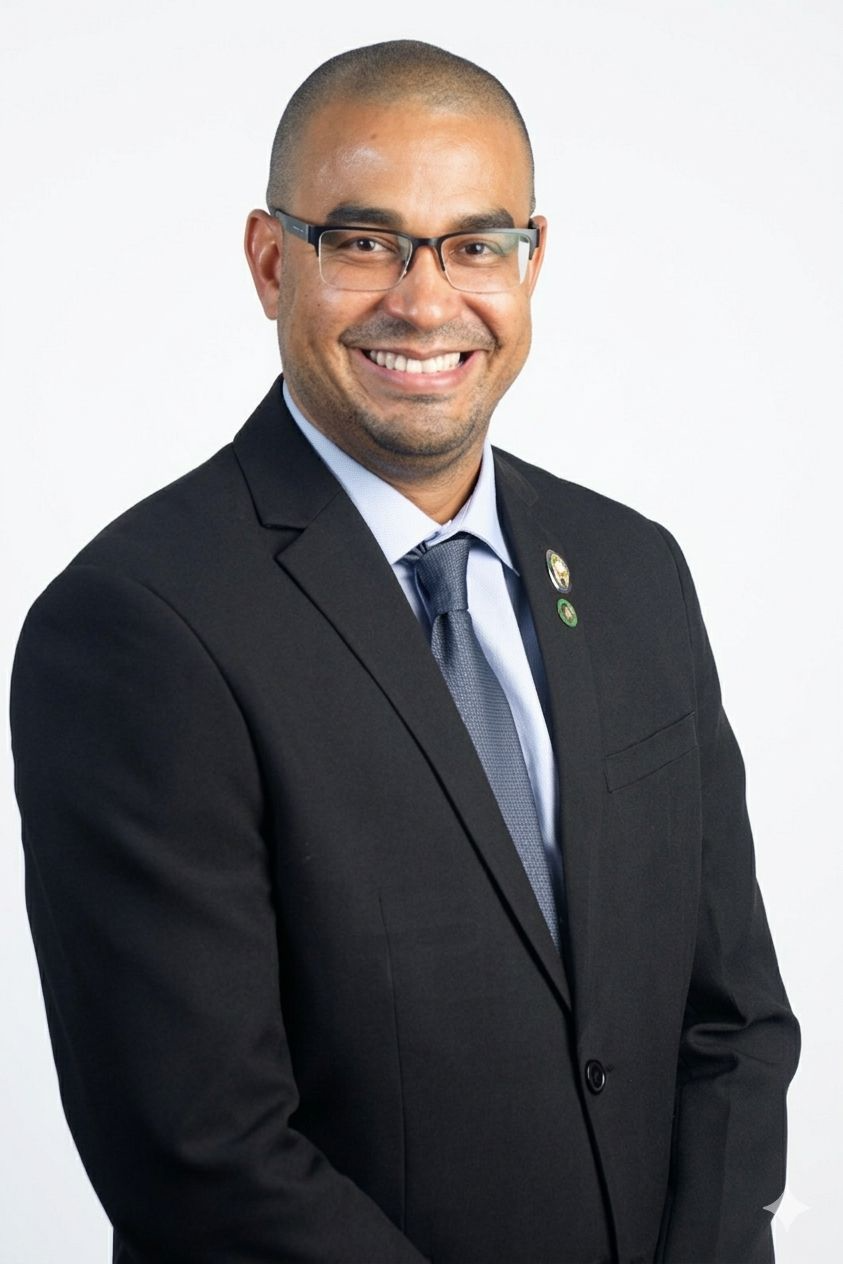 Dr. José Luis Robinson Duggon